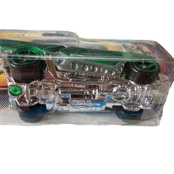 Hot Wheels Color Shifters The Joker DC Universe 2011 New Sealed  Green Purple - Picture 9 of 10